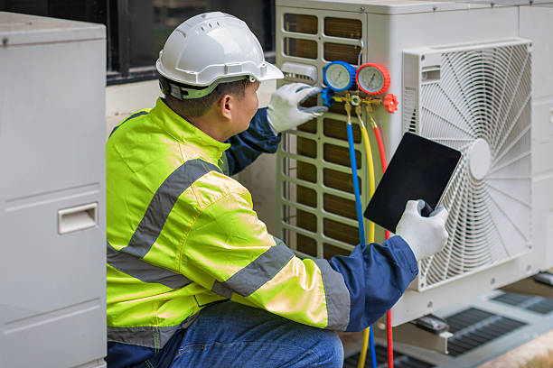 Professional Hvac technician working in Mount Auburn, IL